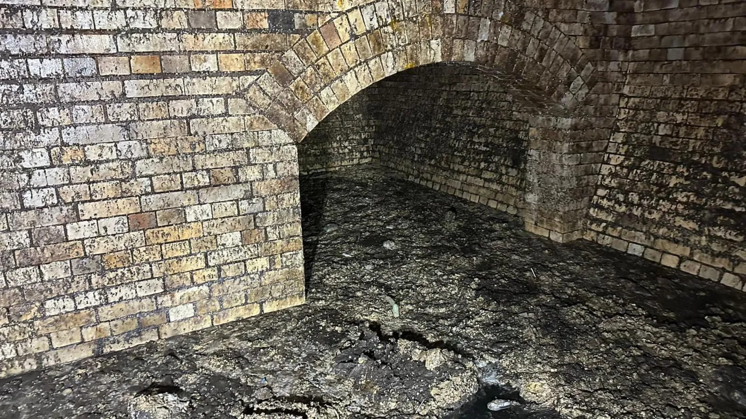 Obrázek kanalizace v UK